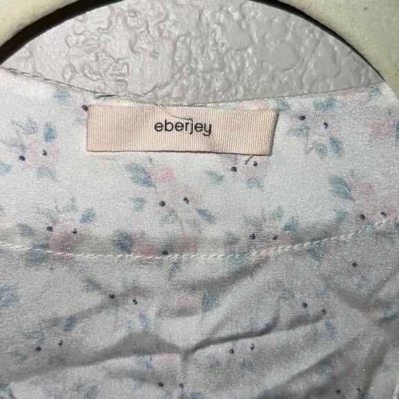 Eberjey Floral Lace Satin Robe - Picture 5 of 6